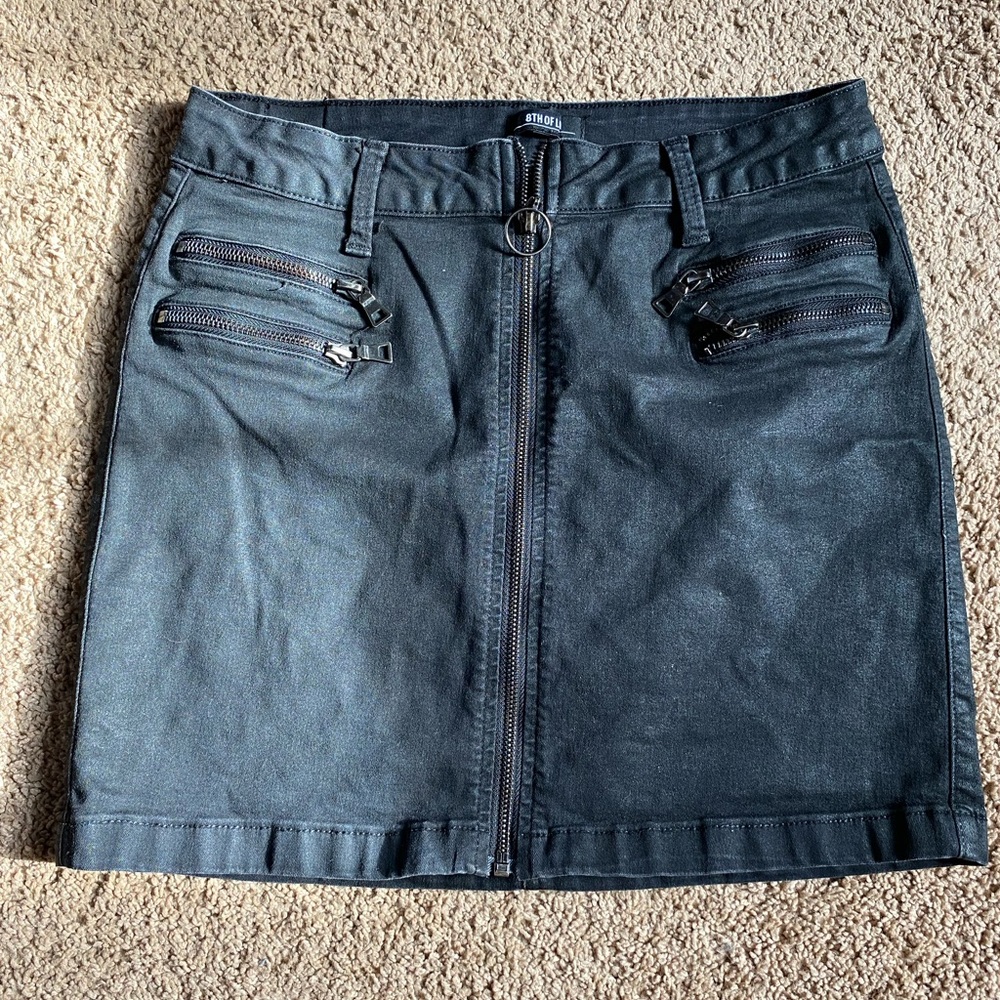 Missguided Black Mini Skirt with Zipper Accents